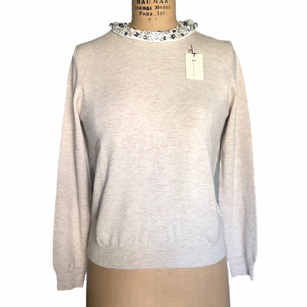 G Collection NWT Sweater Removable Collar